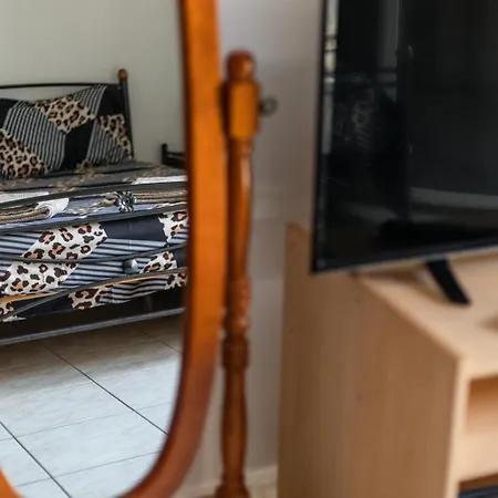 Cozy דירה ספארטי